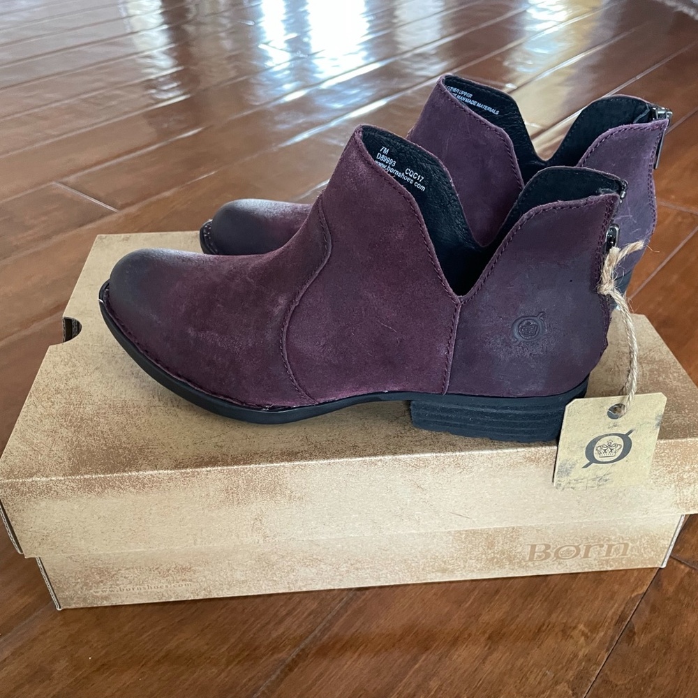 Women’s Born Boots